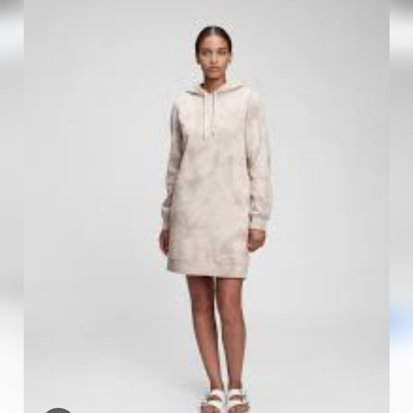 GAP Dresses & Skirts - NWOT GAP tye dye sweatshirt dress